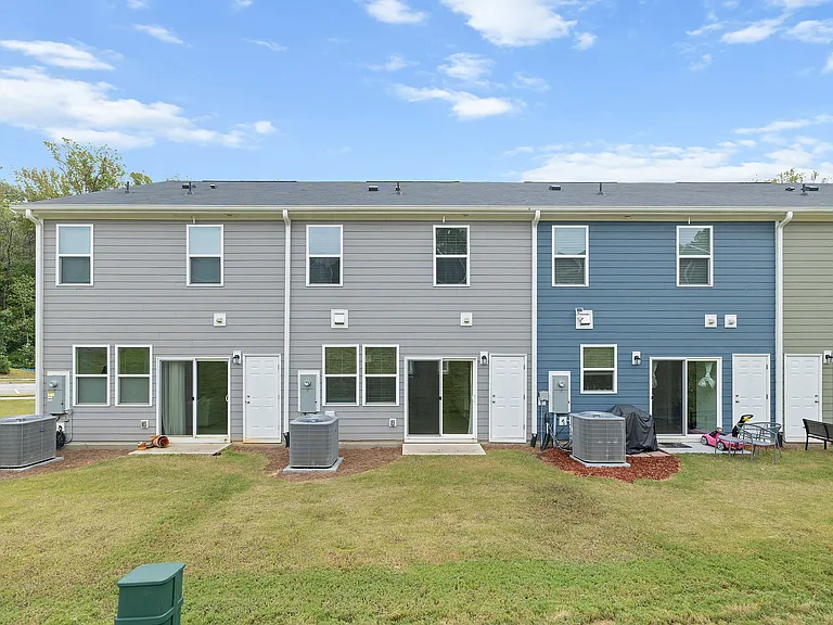3063 Spline Cir — Photo 29