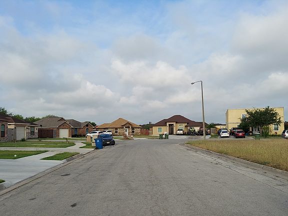 4th image of 6970 Blue Spruce St