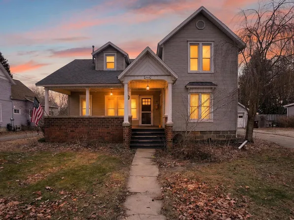 229 S Jeffery Ave, Ithaca, MI 48847