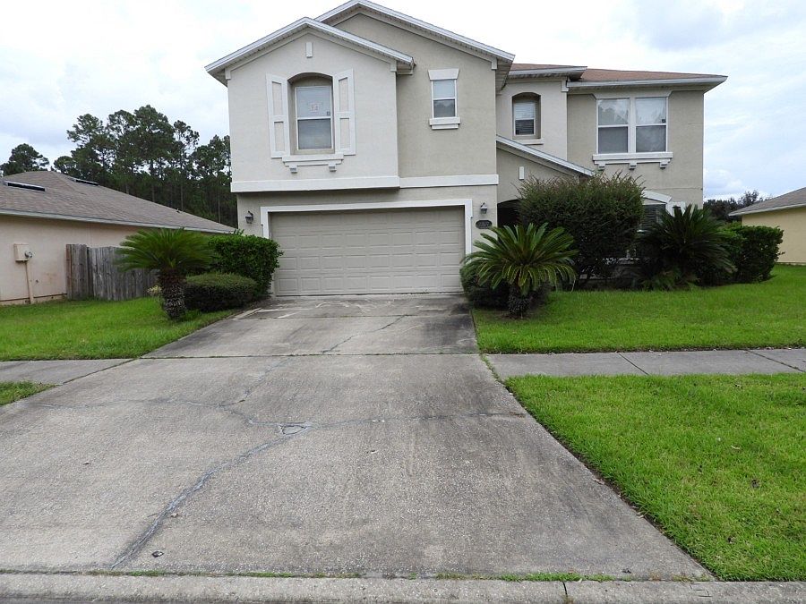 1st image of 2207 Brian Lakes Dr E