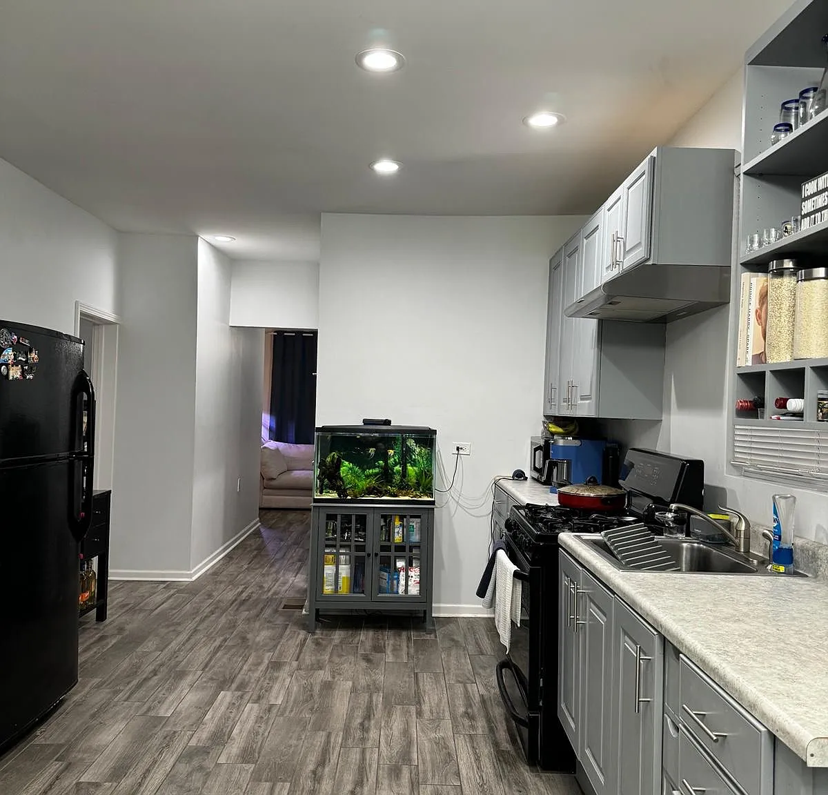 2 bed, 1200 sqft, $1,650 — Photo 3