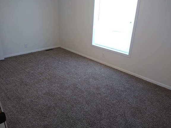 4th image of 1250 Paree St #325