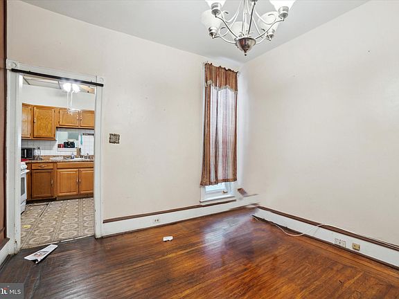 5th image of 5605 Stewart St