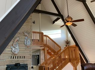 102 Hollihaven Dr, Hubert, NC 28539