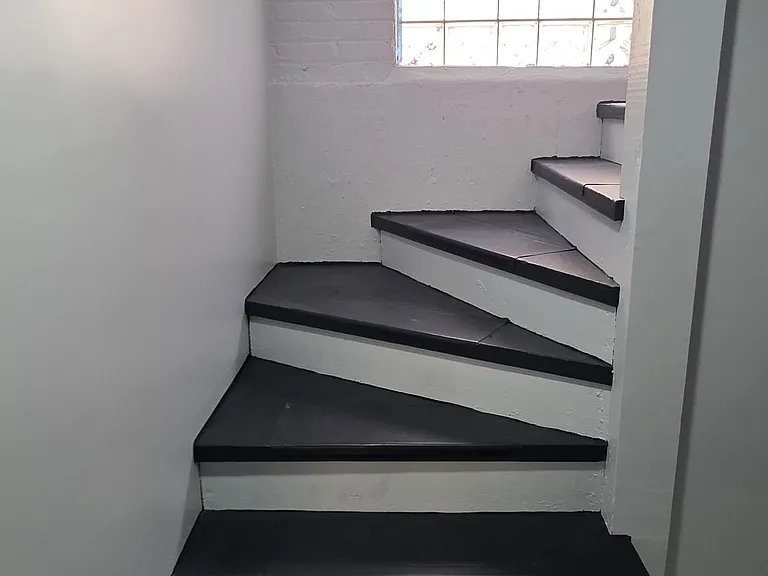 5337 W Gladys Ave #BASEMENT — Photo 4