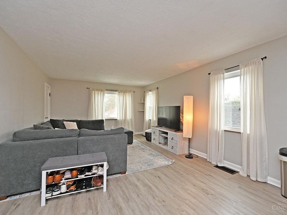 3997 S Whetzel St, Cincinnati, OH 45227 | Zillow