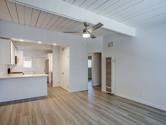 5th image of 950-956 W 10th Ave #950