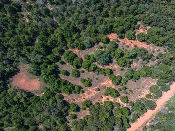 4 N Discouraging Word Way, Luther, OK 73054