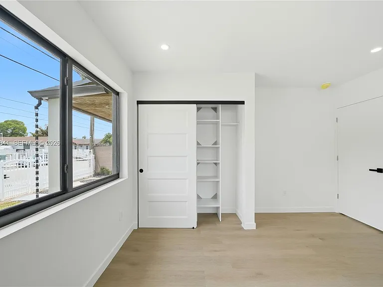 1861 NW 27th St #1 — Photo 15