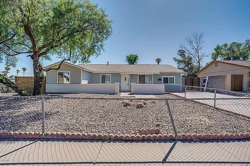 1st image of 3949 E Emile Zola Ave