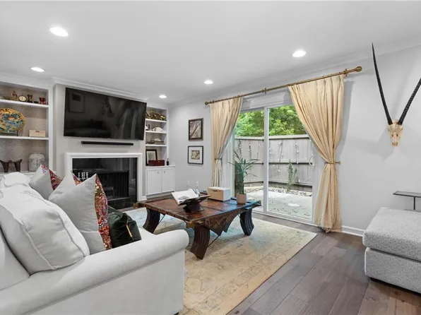 33 Ivy Trl NE, Atlanta, GA 30342