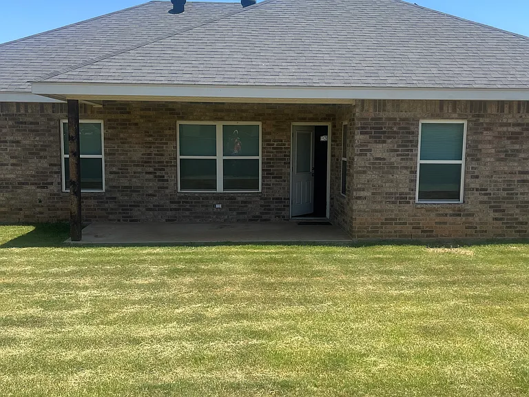 7414 Wildflower Way — Photo 2