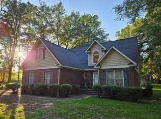 125 Pineridge Dr, Leesburg, GA 31763