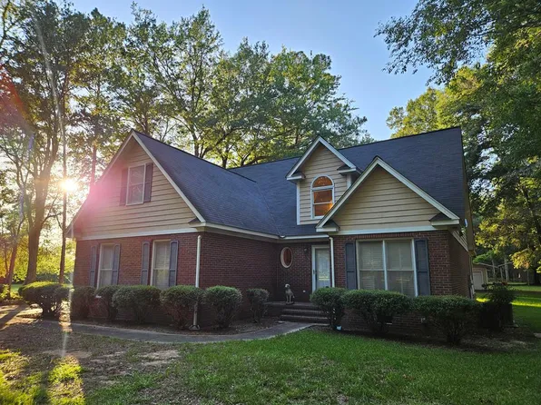 125 Pineridge Dr, Leesburg, GA 31763