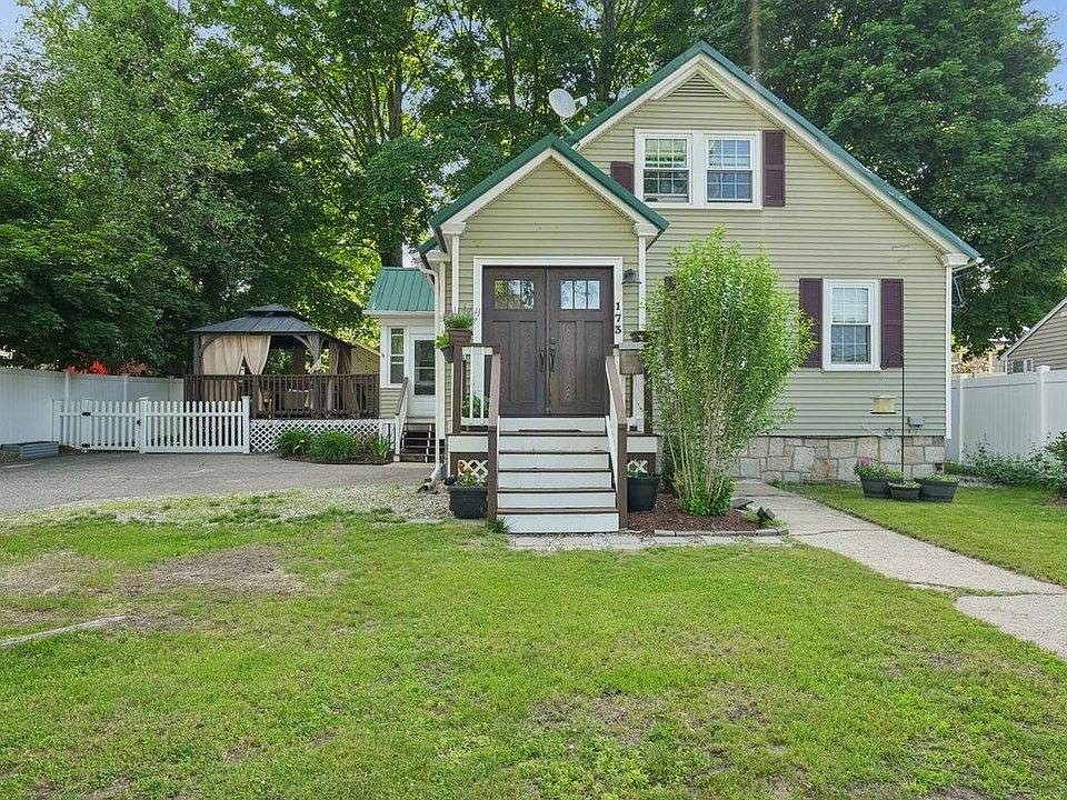 1st image of 173 Mammoth Road