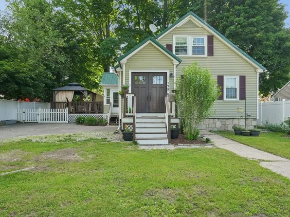 173 Mammoth Road, Manchester, NH 03109