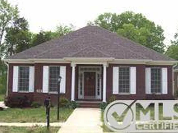 124 Riley Cir, Fayetteville, TN 37334