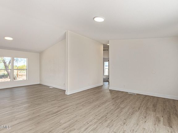 5th image of 5518 N 380TH Avenue