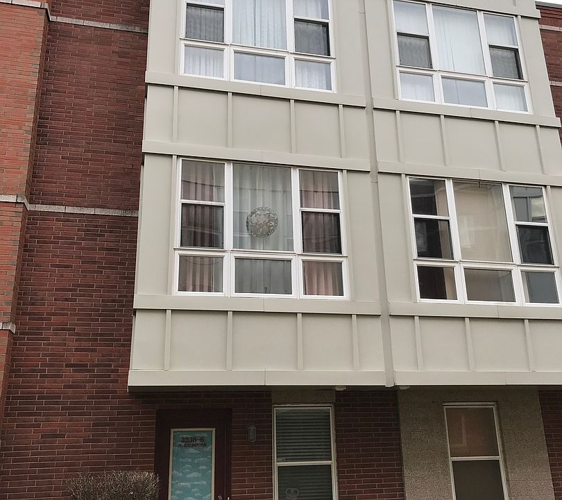 1st image of 3238 N Kilbourn Ave Unit 6
