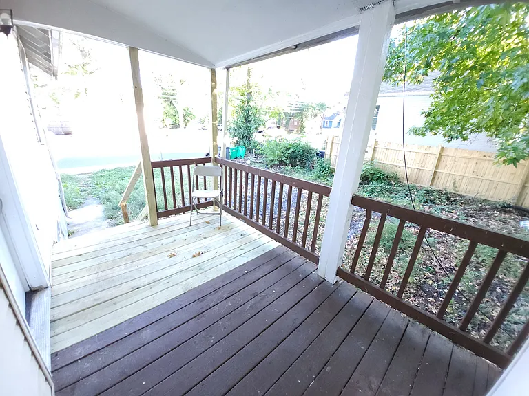 5023 Emo St — Photo 22