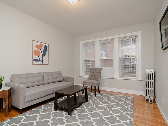 2nd image of 1946.5 N Spaulding Ave #1A