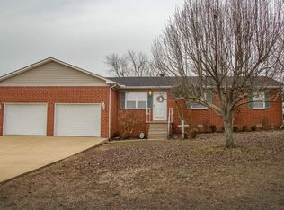 2688 Flippen Ln, Union City, TN 38261