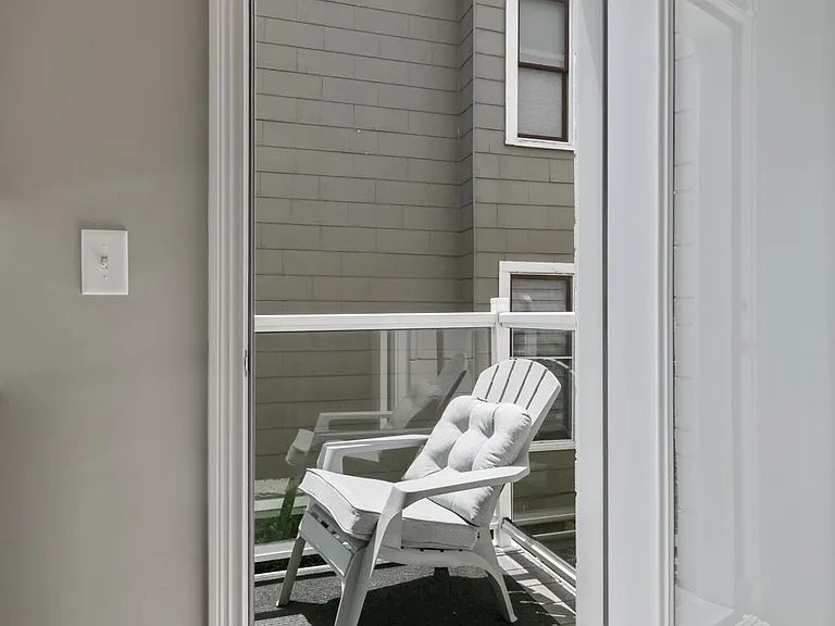932 N Broadway St #1 — Photo 24