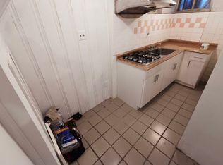4122 Denman St, Elmhurst, NY 11373