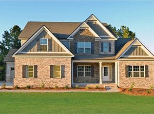 1381 Silver Thorne Ct, Loganville, GA 30052