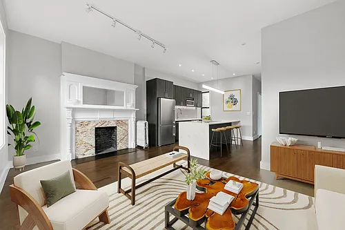 72 W 69th St #5E Photo 1