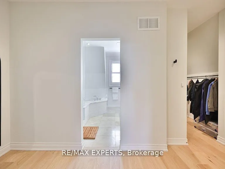 129 Powseland Cres — Photo 32