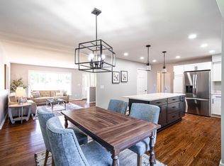 13070 Kent Ave, Brookfield, WI 53005