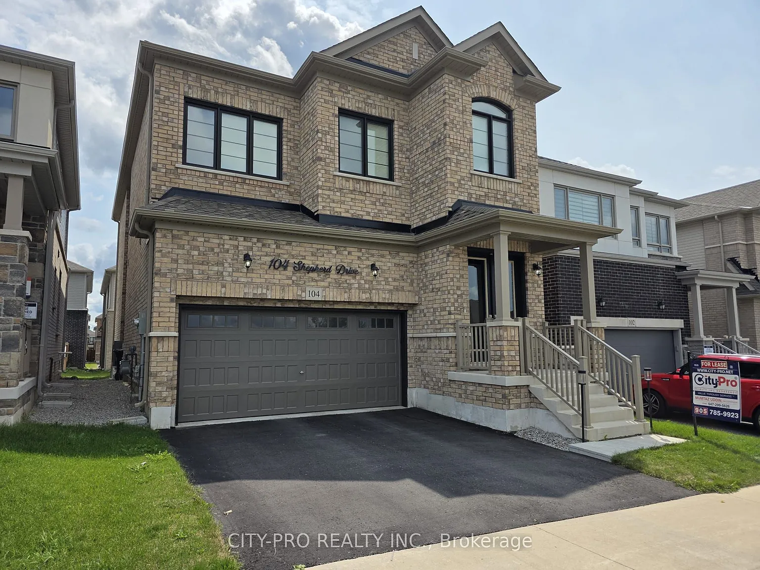 4 bed, $3,200 — Photo 2