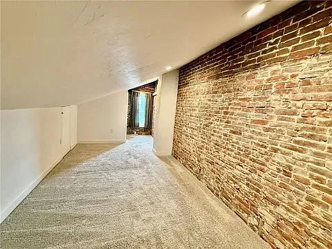 1 bed, 700 sqft, $1,650 — Photo 3