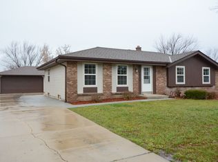 8930 W Hustis St, Milwaukee, WI 53224