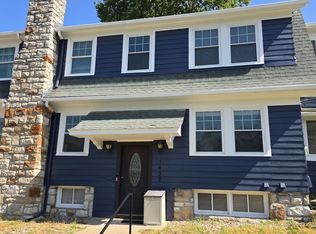 1432 W 48th St #1, Kansas City, MO 64112