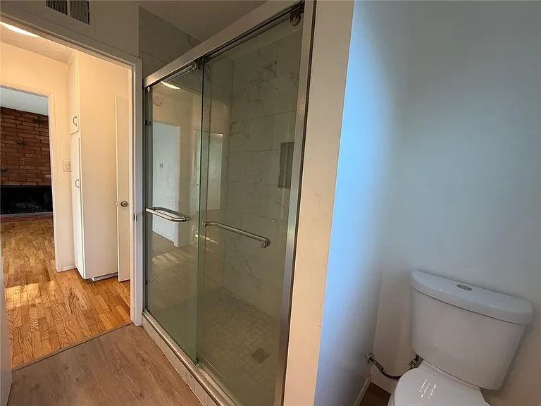 5937 Sultana Ave — Photo 13