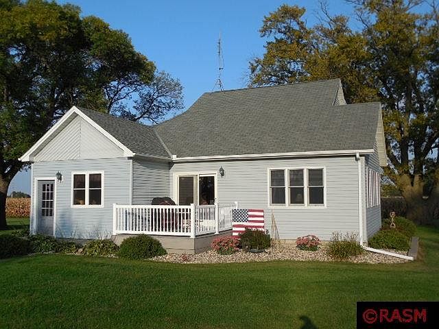 1st image of 79860 360th St