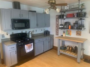 114 W Magnolia St, Washburn, IL