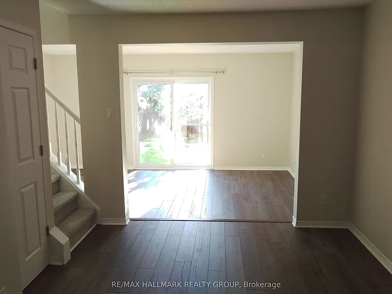 6464 Colony Sq #21 — Photo 7