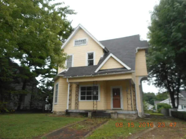 817 W Spencer Ave, Marion, IN 46952