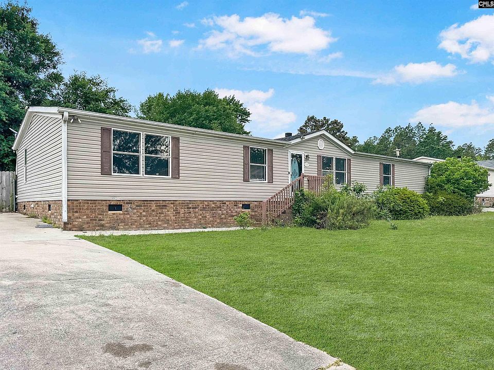 1st image of 132 Heather Ridge Dr