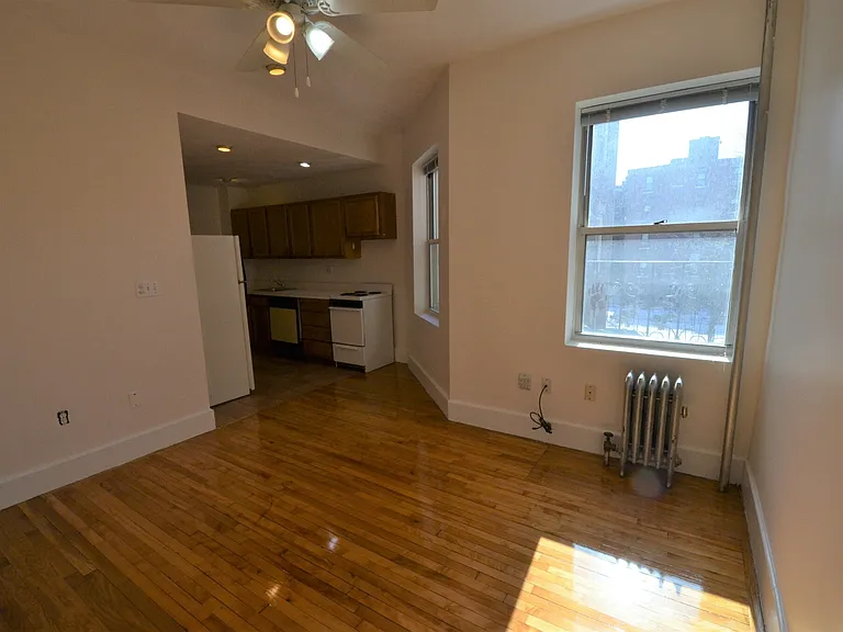 67 Symphony Rd #205 — Photo 8