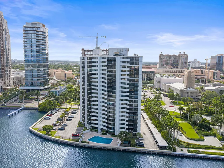 1200 S Flagler Dr #1906 — Photo 4