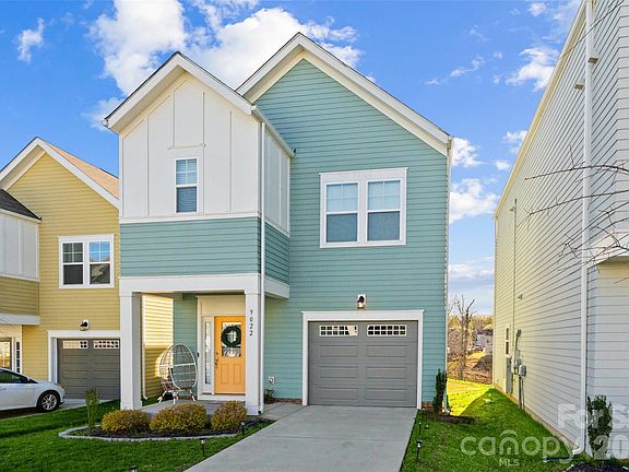 3rd image of 9022 Henry Thoreau Rd