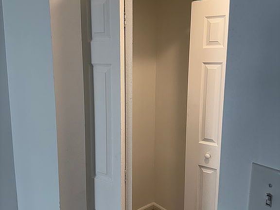 5th image of 1970 Cherry Ln