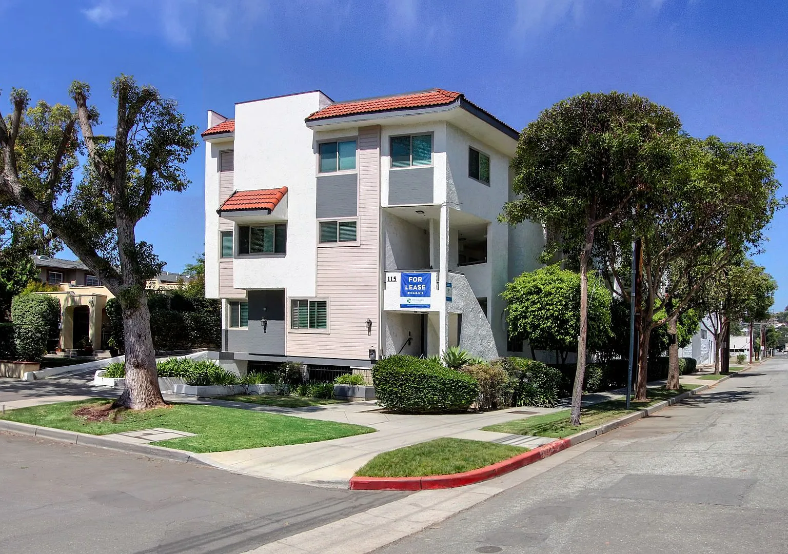 115 W. Cypress Street — Photo 1