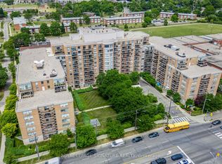 650 Lawrence Ave W #106, Toronto, ON M6A 3E8