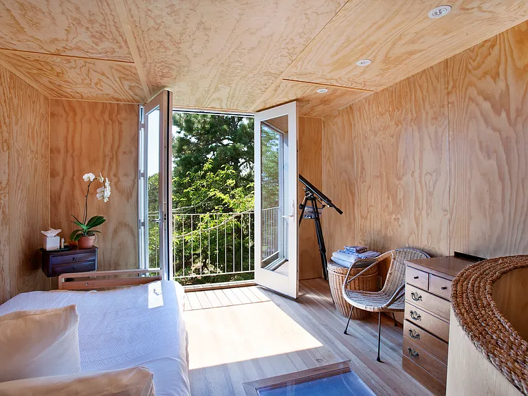 20 Beach Ave — Photo 8