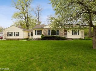 2911 Cedar Heights Dr, Cedar Falls, IA 50613